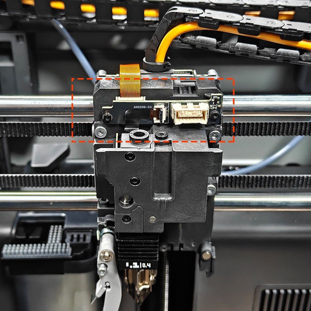 Fystec extruder board installed on Bambu Lab P2S toolhead with highlighted connection area